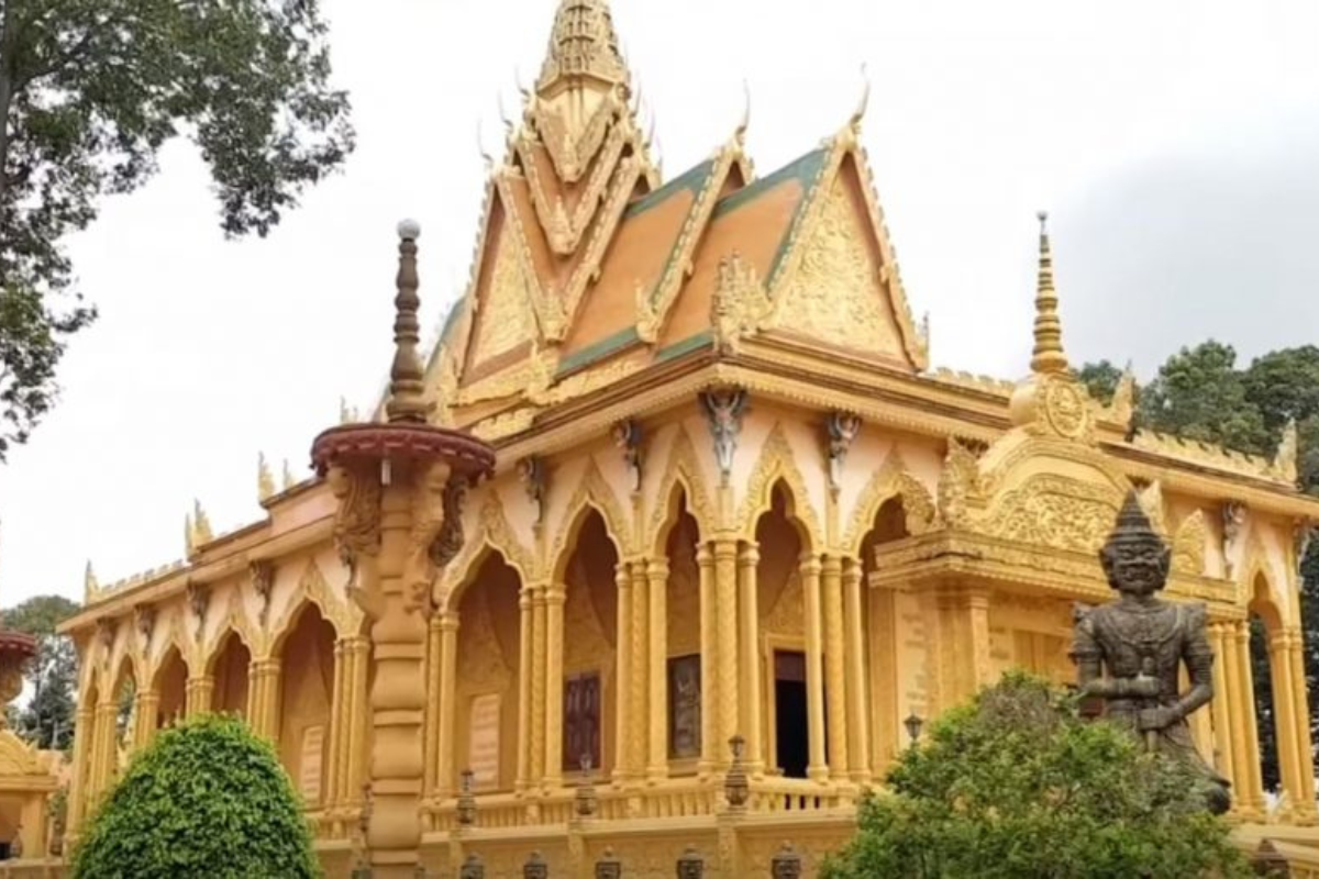 Mekong Delta Full Day Tour to Ho Chi Minh City  - Ben Tre